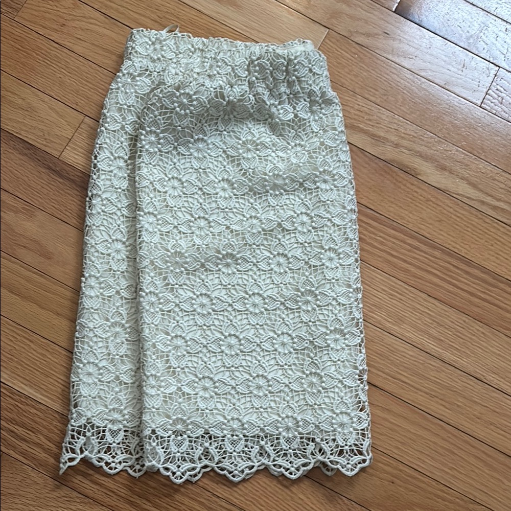 Elegant Cream Lace Skirt